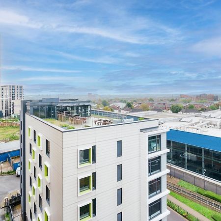 Cosy Flat Right Opp Tube Station Apartment London Ngoại thất bức ảnh